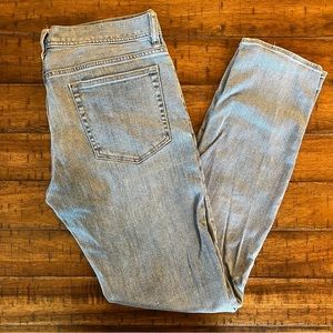 Men’s J. Crew Mercantile Straight Jeans - 32Wx34L - Light Wash